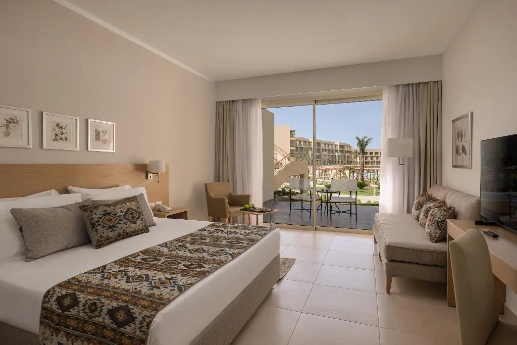 TRIPLE DELUXE GARDEN VIEW Room, JAZ Elite Asteria, Red Sea Riviera