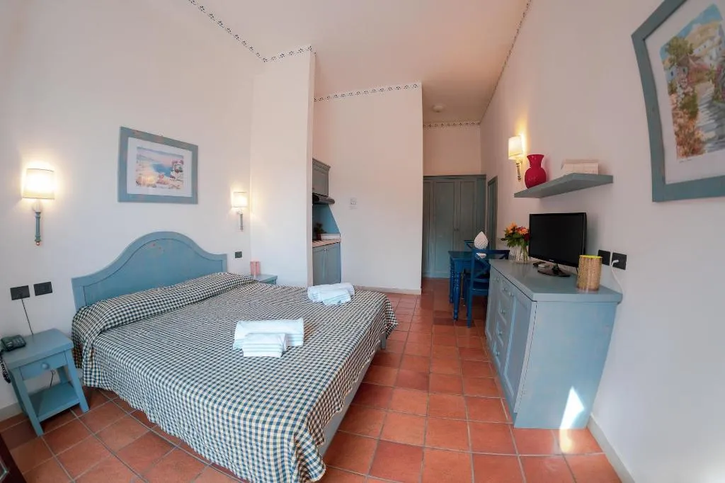 Room, Villaggio Cala Mancina, Palermo