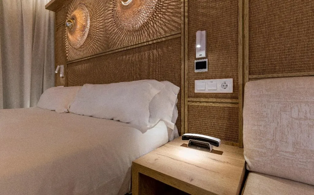 Room, Lago Resort Menorca - Suites del Lago, Menorca