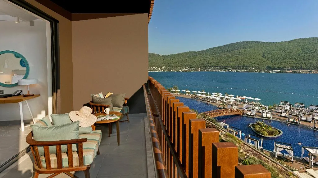 DOUBLE SEA VIEW Room, Titanic Luxury Collection Bodrum, Bodrum