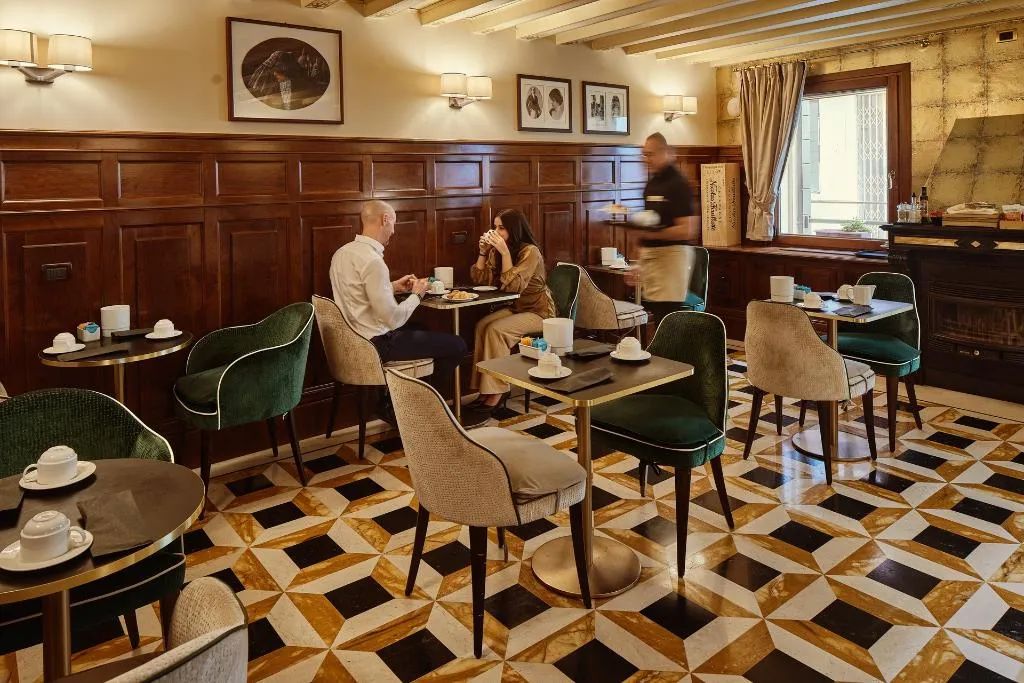 Restaurant, UNA HOTELS Ala Venezia - Adults +16, Venice