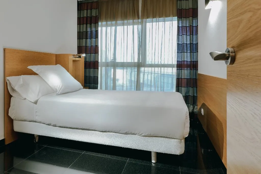 APARTMENT STANDARD Room, Hesperia Fira Apartments, Barcelona