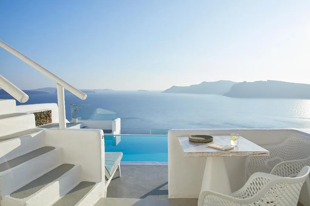 SUITE ONE BED Room, La Perla Villas and Suites, Santorini
