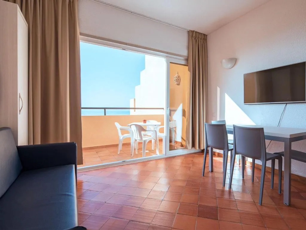 Room, Meia Praia Lagos, Algarve