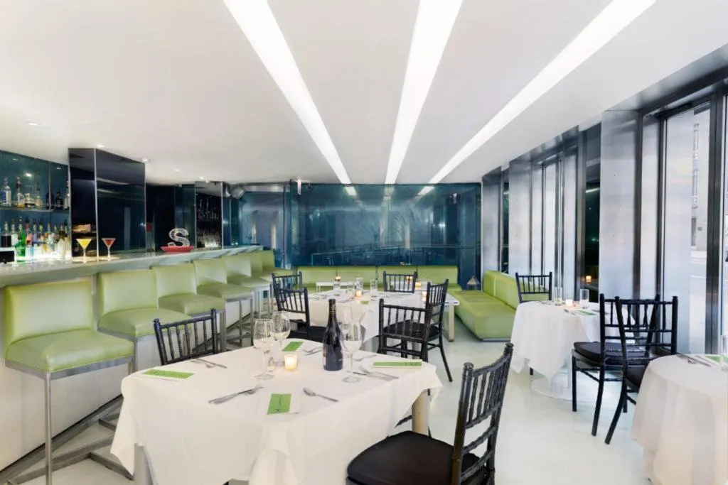 Bar, The Shoreham Hotel, New York