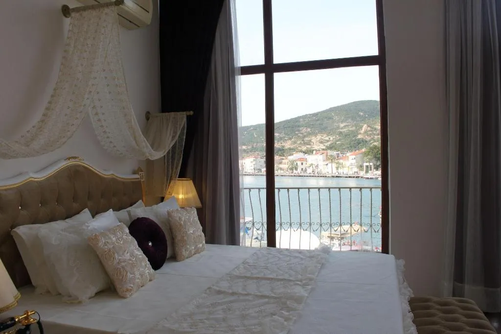 Room, Huri & Nuri Hotel, Izmir