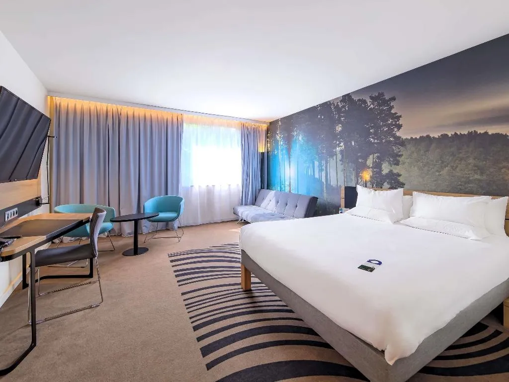 DOUBLE QUEEN SIZE BED Room, Novotel Krakow Centrum, Krakow