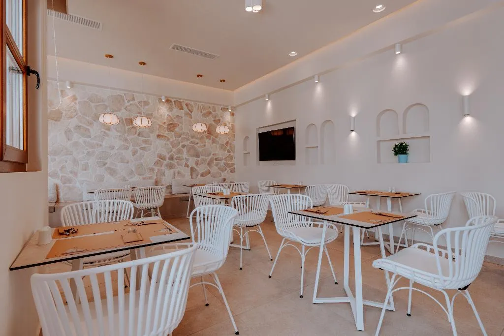 Restaurant, Margarenia, Santorini