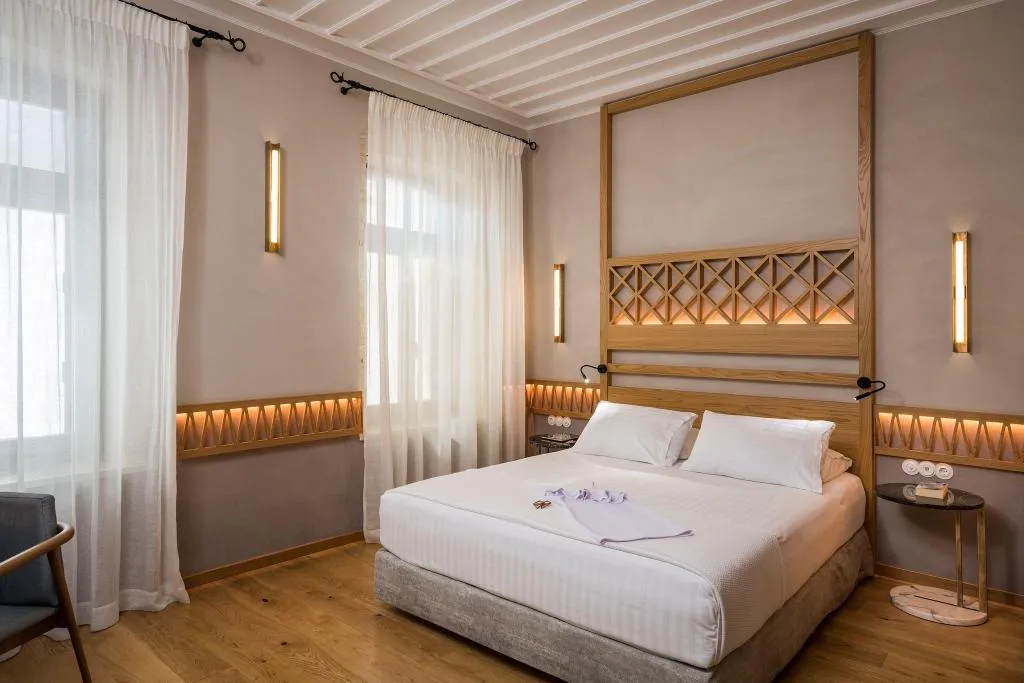 DOUBLE CLASSIC QUEEN BED Room, Scala De Faro, Crete