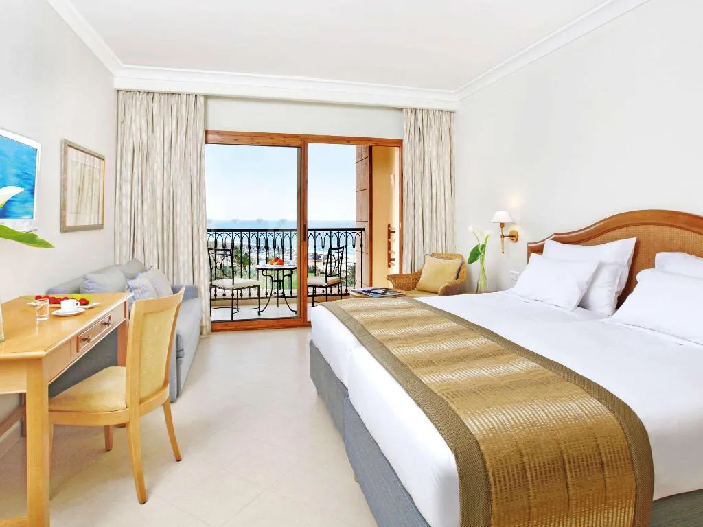 TWIN CLASSIC SEA VIEW Room, Movenpick Resort & Marine Spa Sousse, Tunisia