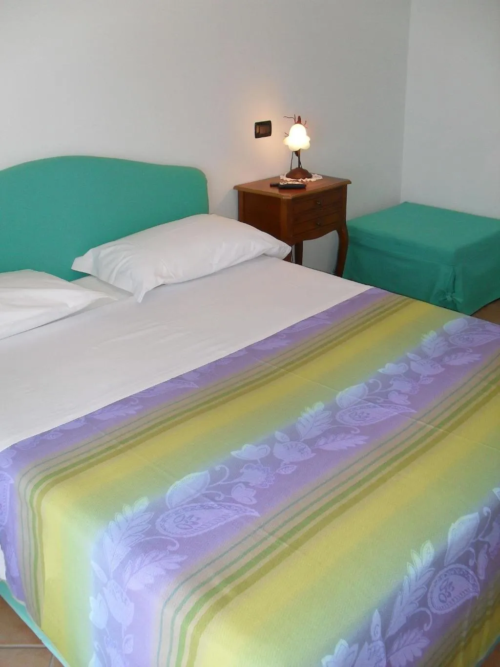 Room, B&B Puntaferano, Naples