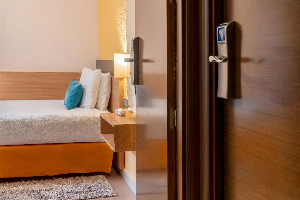 SINGLE STANDARD Room, Ballesta, Madrid