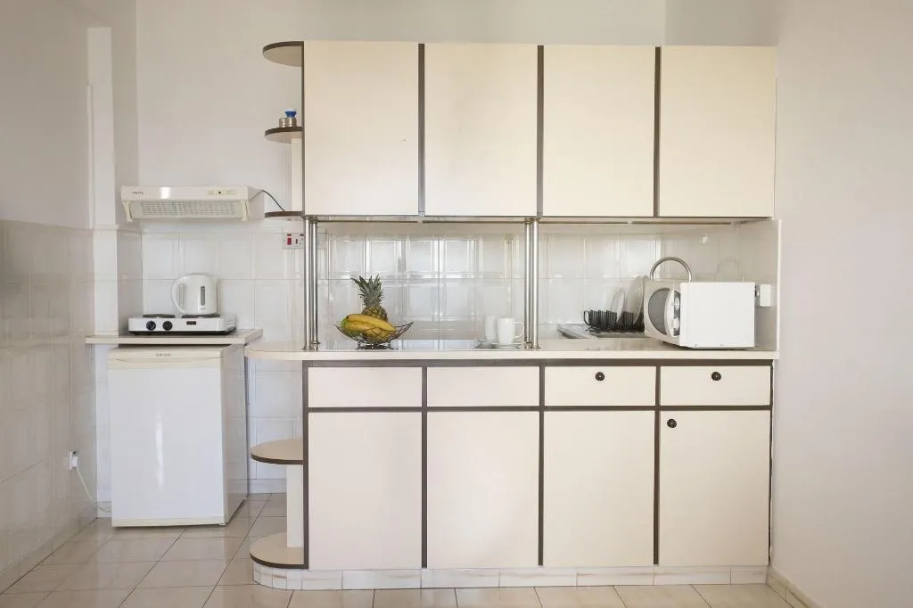 Room, Pigeon Beach Hotel Apartments, Cyprus