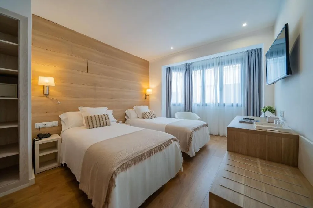 Room, Hostal Menurka, Menorca
