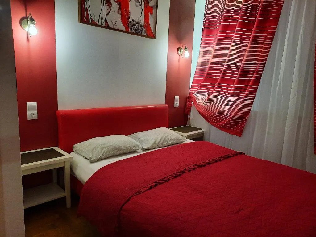 DOUBLE WITH SHARED BATHROOM Room, Lorf Hostel&Coffee, Krakow