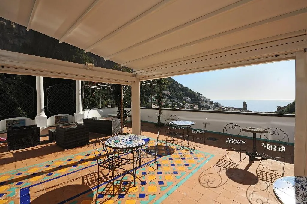 General view, Hotel Villa Annalara, Naples