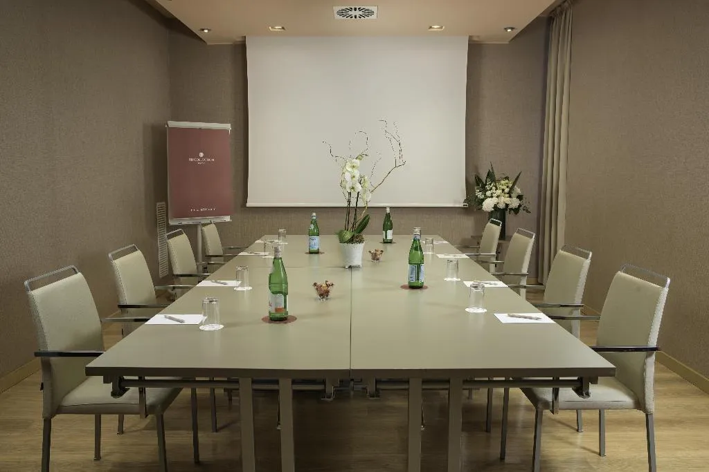 Room, NH Collection Milano Touring, Milan