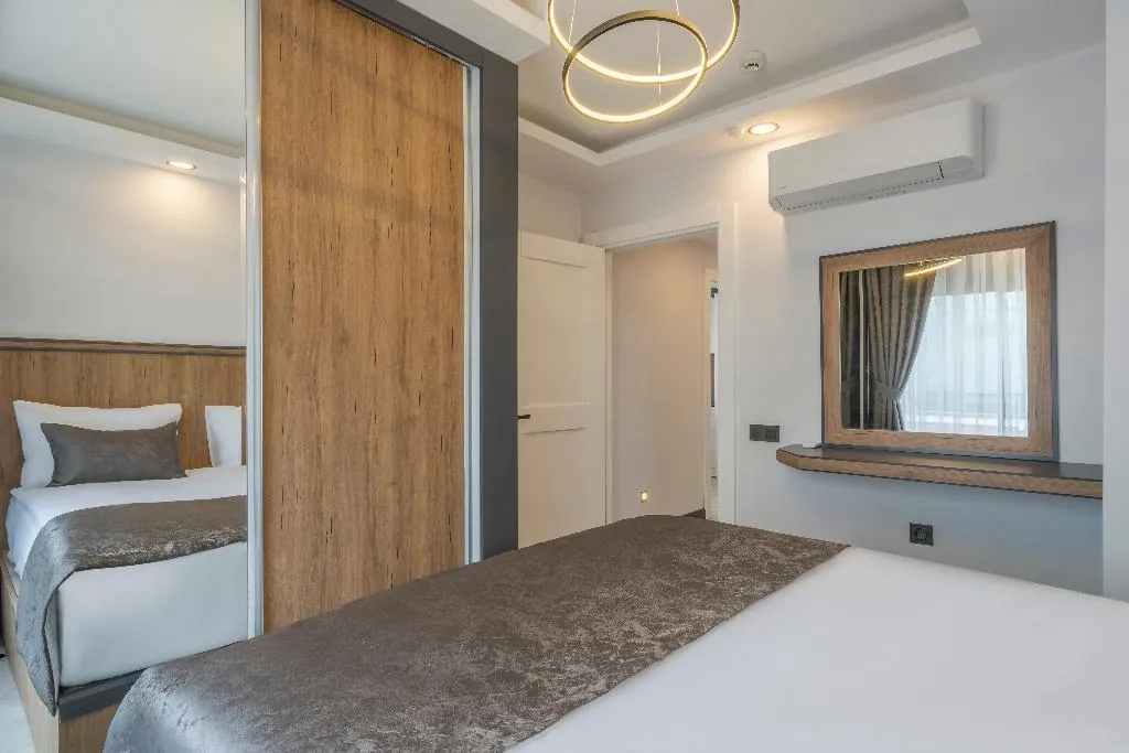 SUITE DELUXE Room, Quality Gold Suit, Antalya