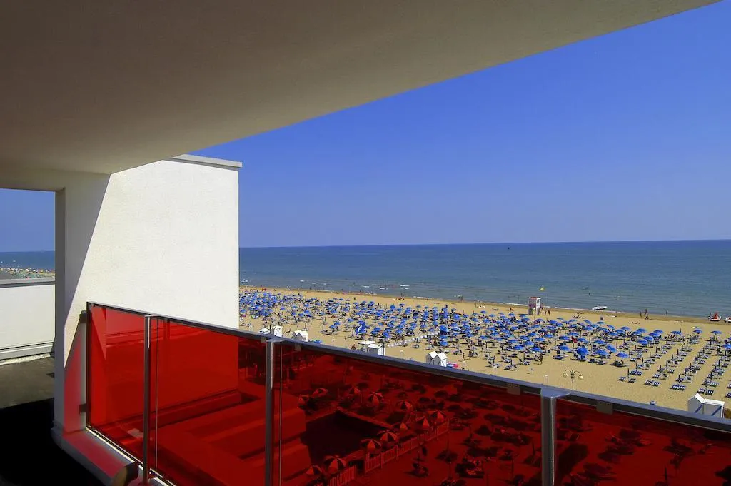 General view, Orient & Pacific, Venice