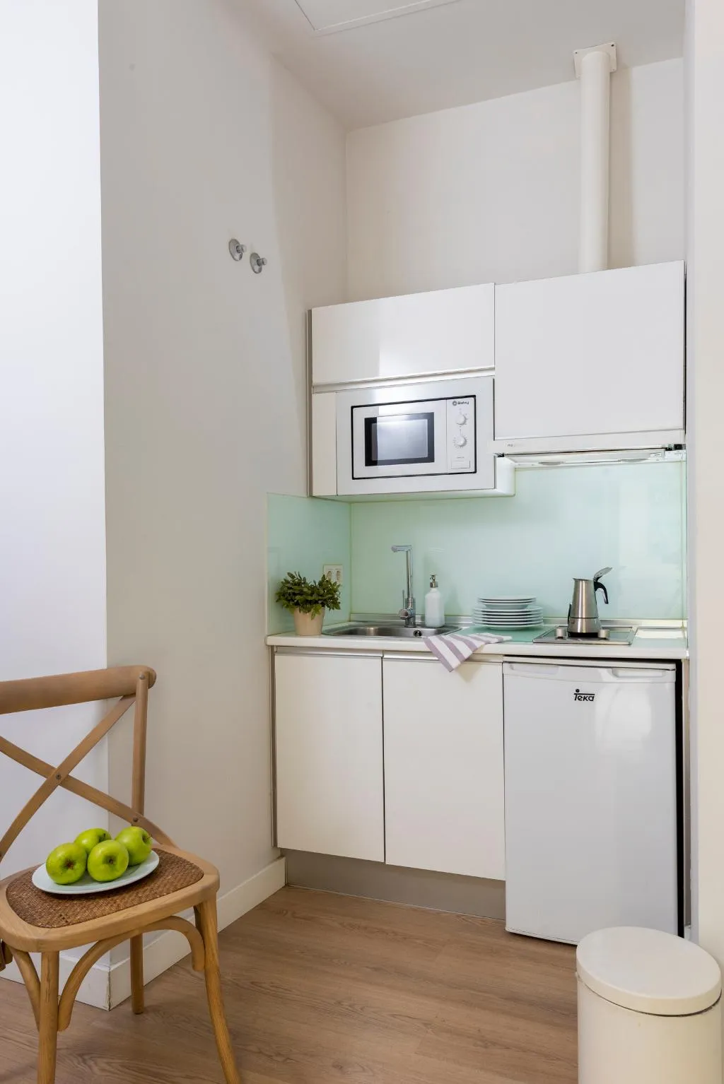 APARTMENT CAPACITY 6 TWO BEDROOMS Room, Suites Sevilla Plaza, Seville