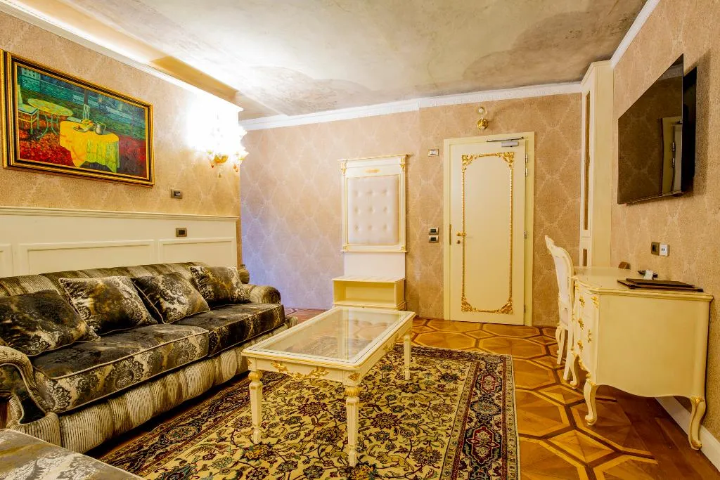 SUITE CANAL VIEW Room, Ego Boutique Hotel The Silk Road, Venice