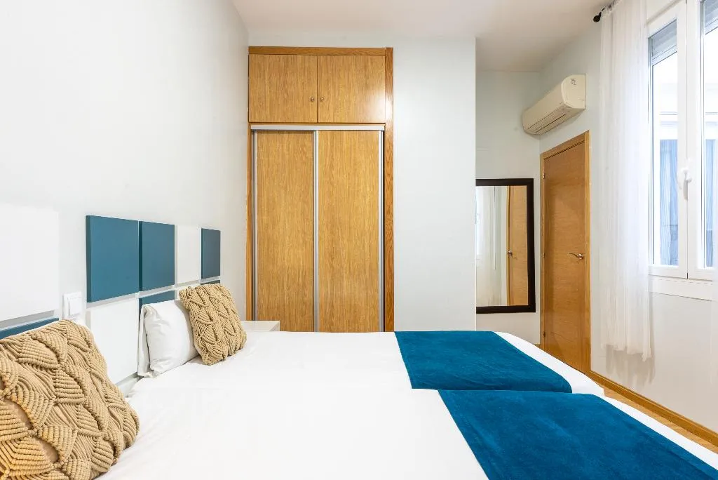 APARTMENT CAPACITY 2 ONE BEDROOM Room, Smartr Chueca, Madrid