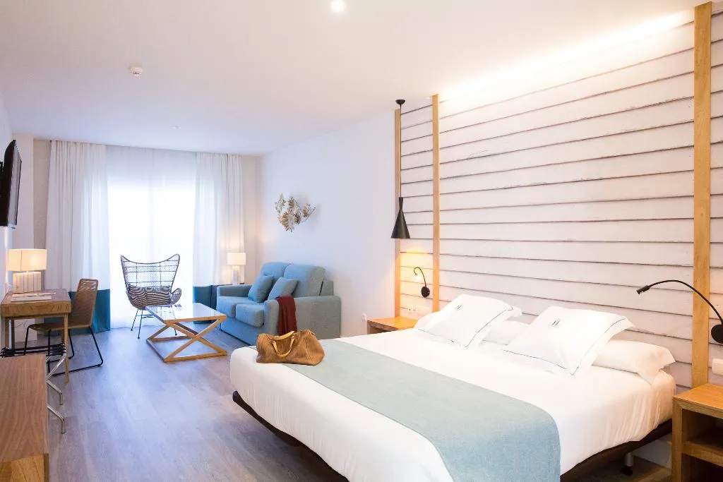 STUDIO CAPACITY 2 Room, Playa de la Luz, Costa De La Luz