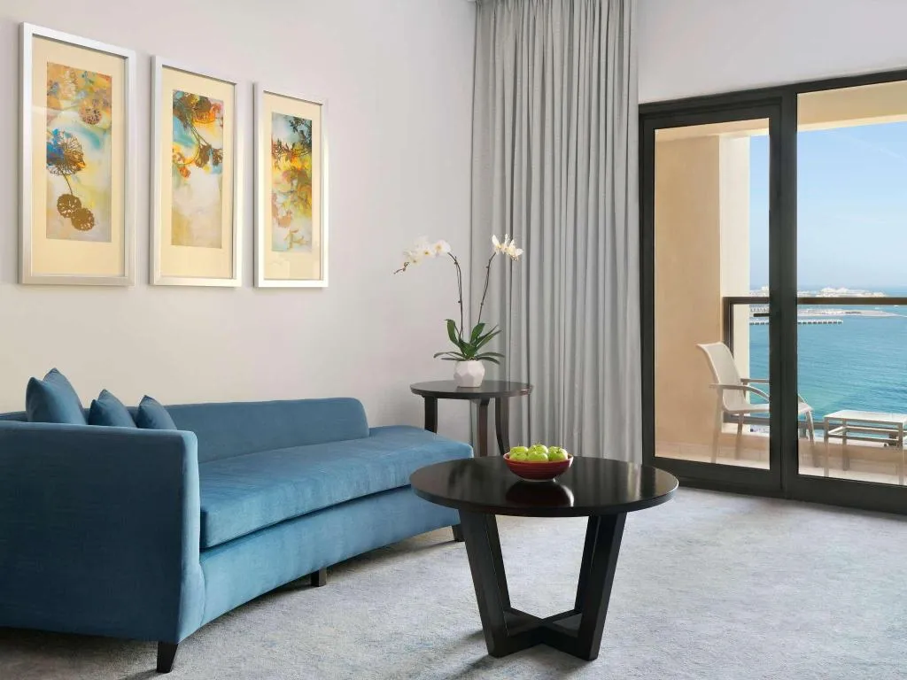 TWIN PARTIAL SEA VIEW Room, Movenpick Hotel Jumeirah Beach, Dubai