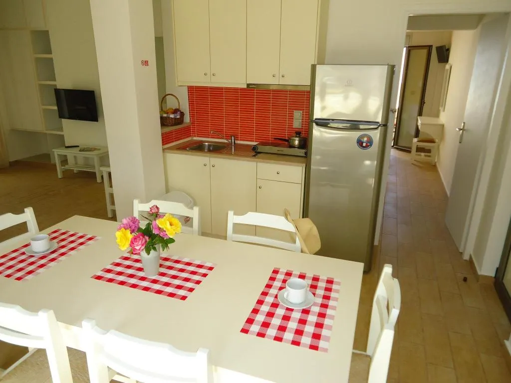 APARTMENT THREE BEDROOMS Room, Almyra Apartments, Crete