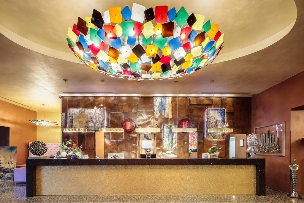Lobby, Base Hotel, Venice