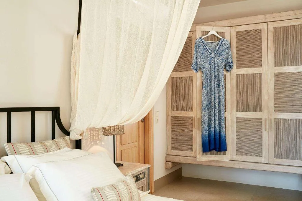Room, Diles & Rinies, Mykonos