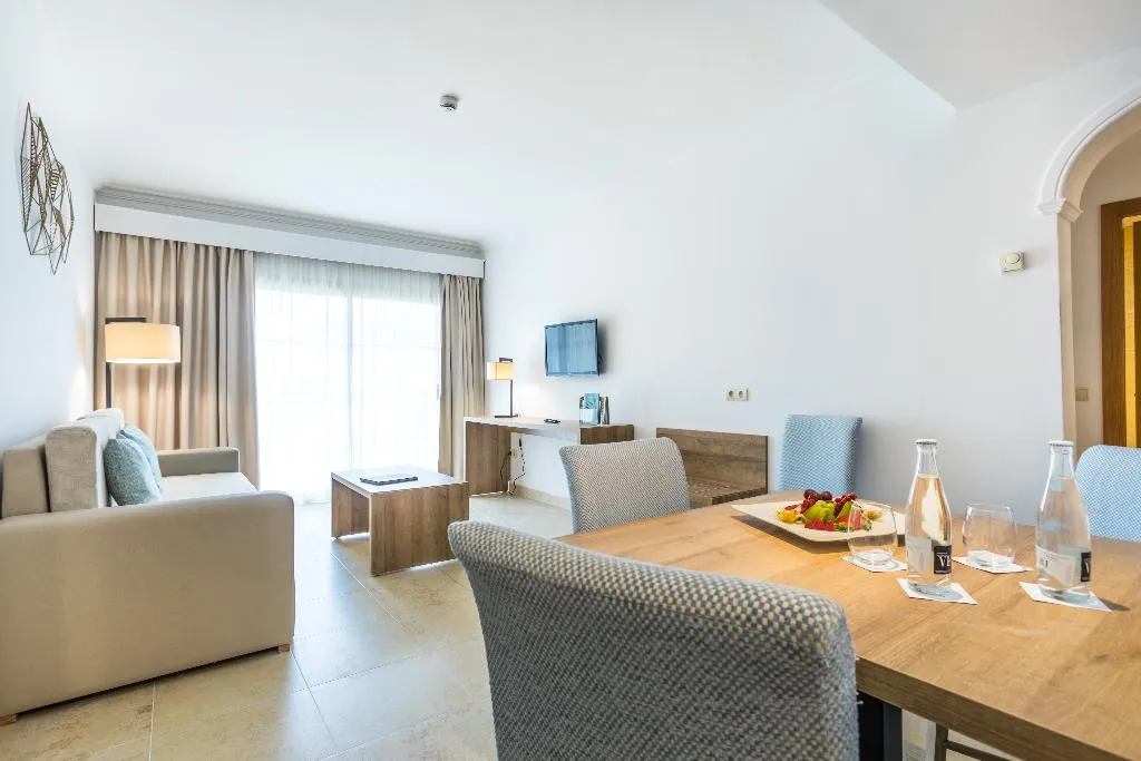 APARTMENT SUPERIOR Room, Zafiro Mallorca, Majorca