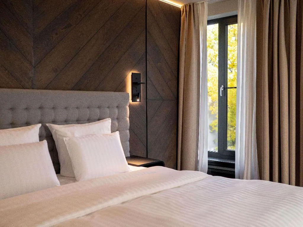 DOUBLE DELUXE KING BED Room, Pullman Riga Old Town, Riga