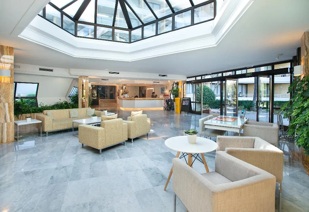 Lobby, Exagon Park, Majorca