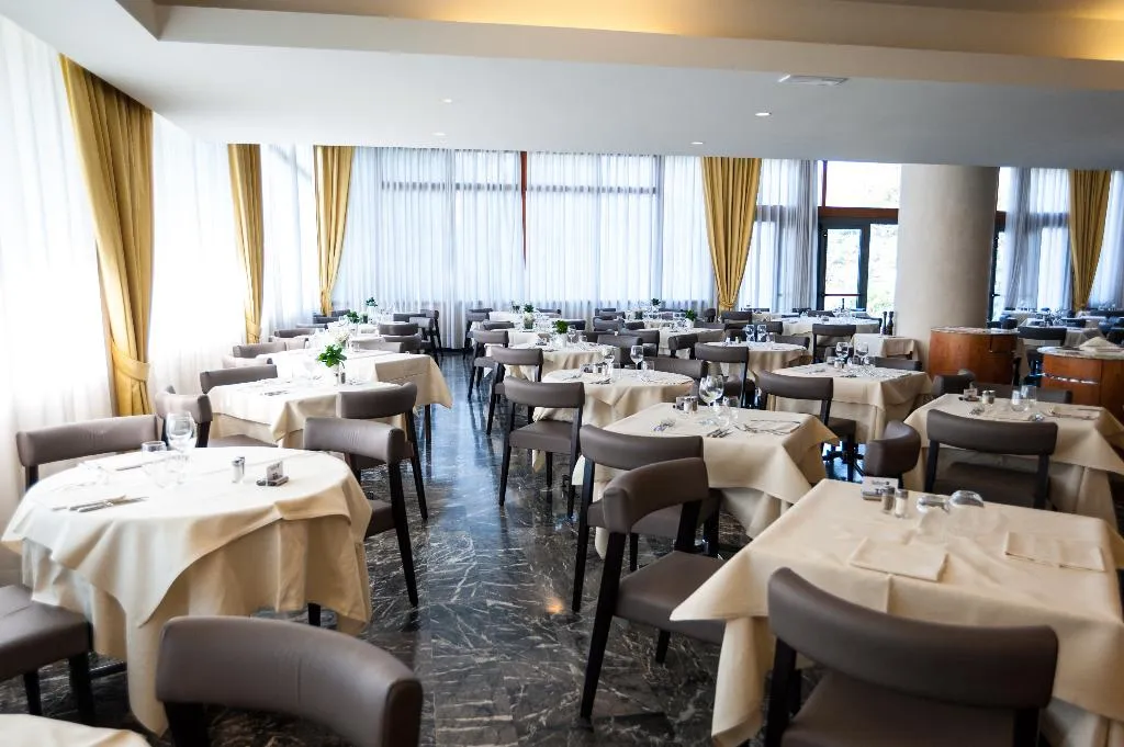 Restaurant, Galzignano Resort Terme & Golf - Hotel Majestic, Venice