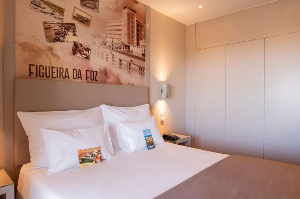 SINGLE CLASSIC Room, Vila Gale Collection Figueira da Foz Hotel, Porto