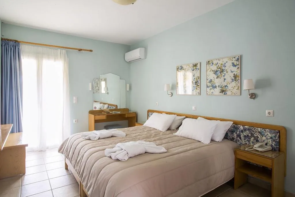 Room, Spiti Prifti, Corfu