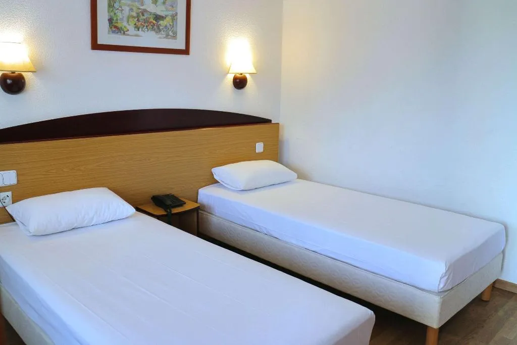 TWIN STANDARD Room, Travelodge Barcelona del Vallès, Barcelona
