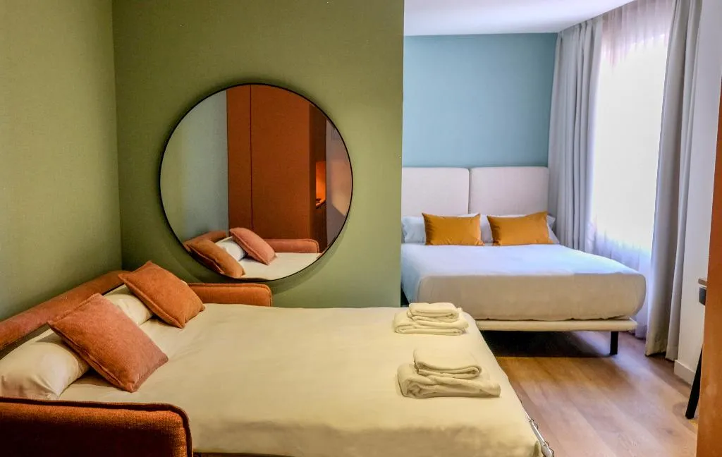 FAMILY ROOM DELUXE Room, Tribu Malasaña, Madrid
