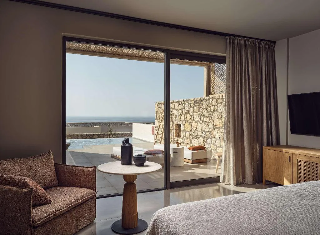 DOUBLE DELUXE WITH PRIVATE POOL Room, The Royal Senses Resort & Spa Crete, Curio Collect, Crete
