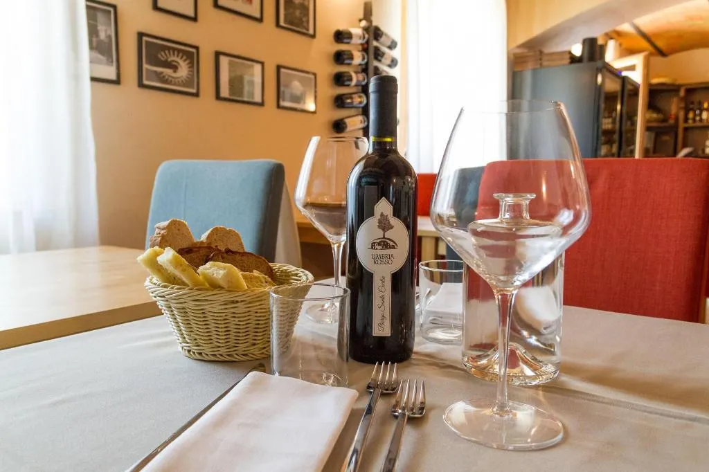 Restaurant, Tenuta Borgo Santa Cecilia, Umbria