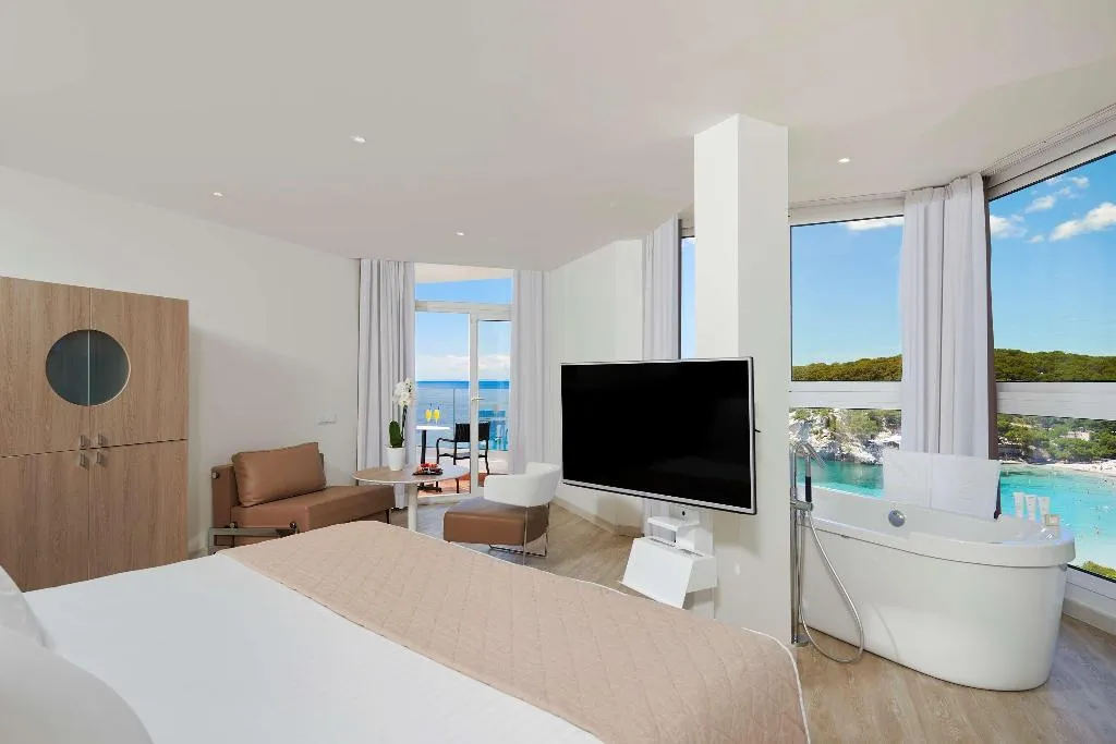JUNIOR SUITE STANDARD Room, Meliá Cala Galdana, Menorca
