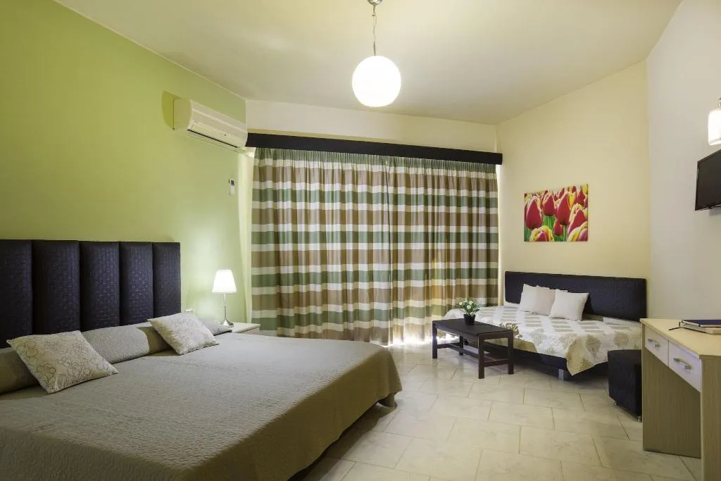 Room, Lyristis Apartments Plus, Rhodes