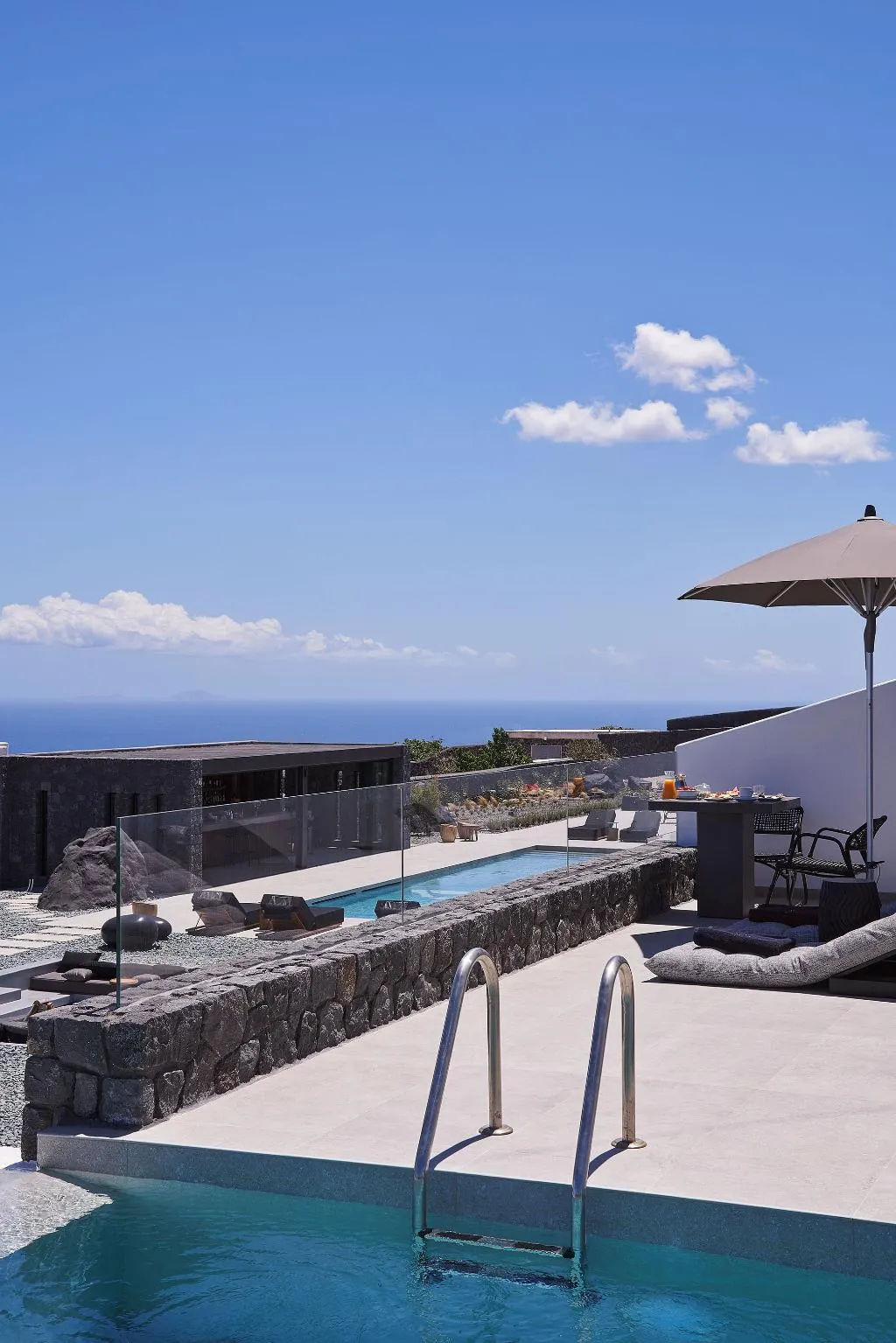 SUITE DELUXE WITH PRIVATE POOL Room, SantAnna Luxury Suites, Santorini