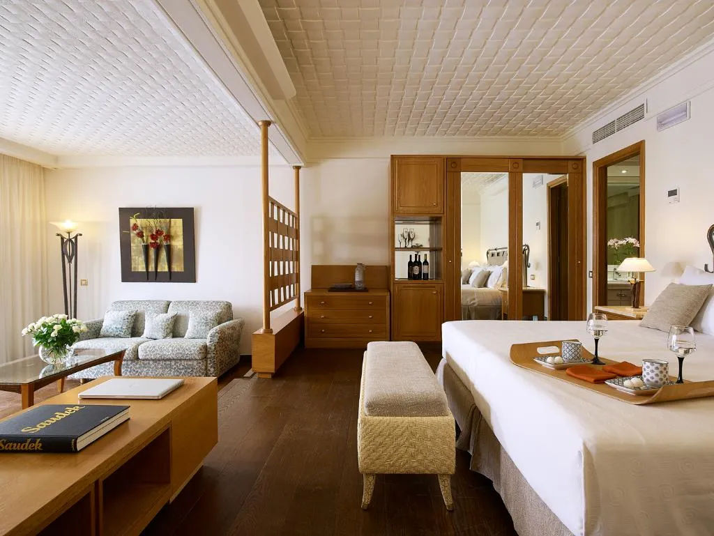 Room, Mitsis Royal Mare Thalasso and Spa Resort, Crete
