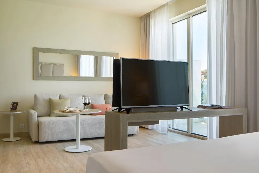 SUITE STANDARD Room, Meliá Cala Galdana, Menorca