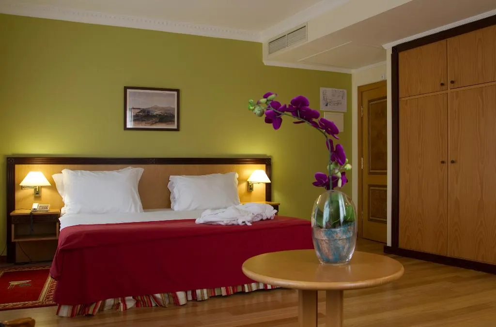 TWIN SEA VIEW Room, Quinta Bela Sao Tiago, Madeira