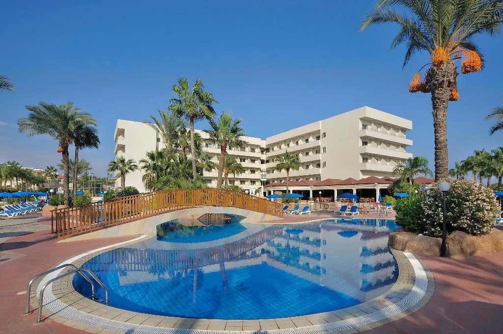 Pool, Nissiana Hotel and Bungalows, Cyprus