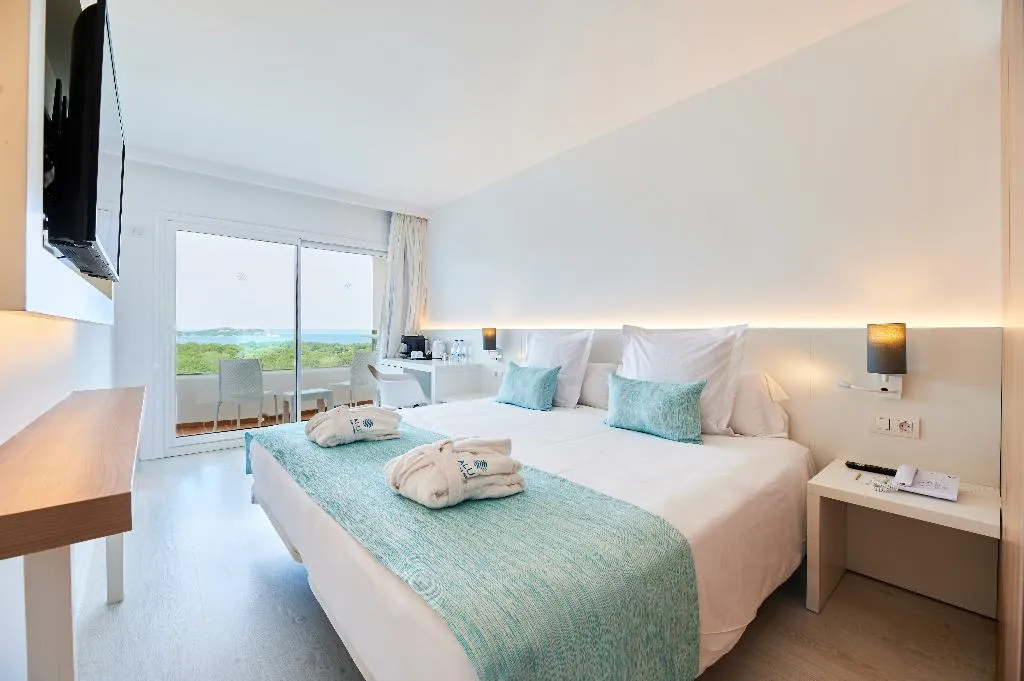 DOUBLE SINGLE USE SUPERIOR SEA VIEW Room, AluaSoul Hotel Carolina, Majorca