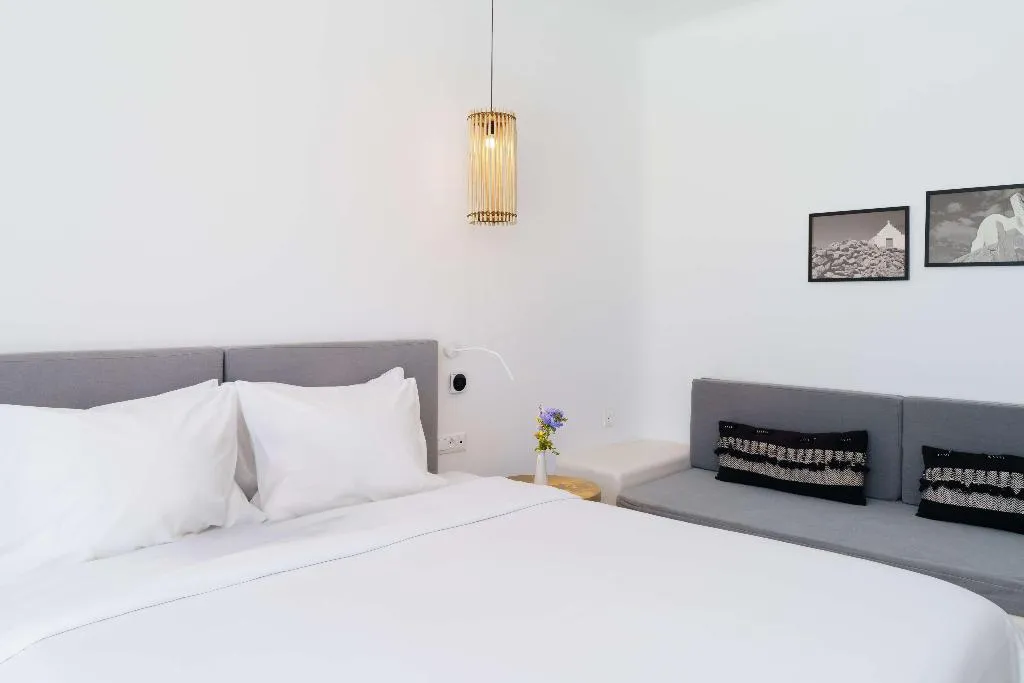 JUNIOR SUITE SEA VIEW WITH PRIVATE POOL Room, Radisson Blu Euphoria Resort, Mykonos